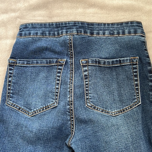 REFUGE - High waisted dark wash skinny jean denim 0 - Picture 4 of 9